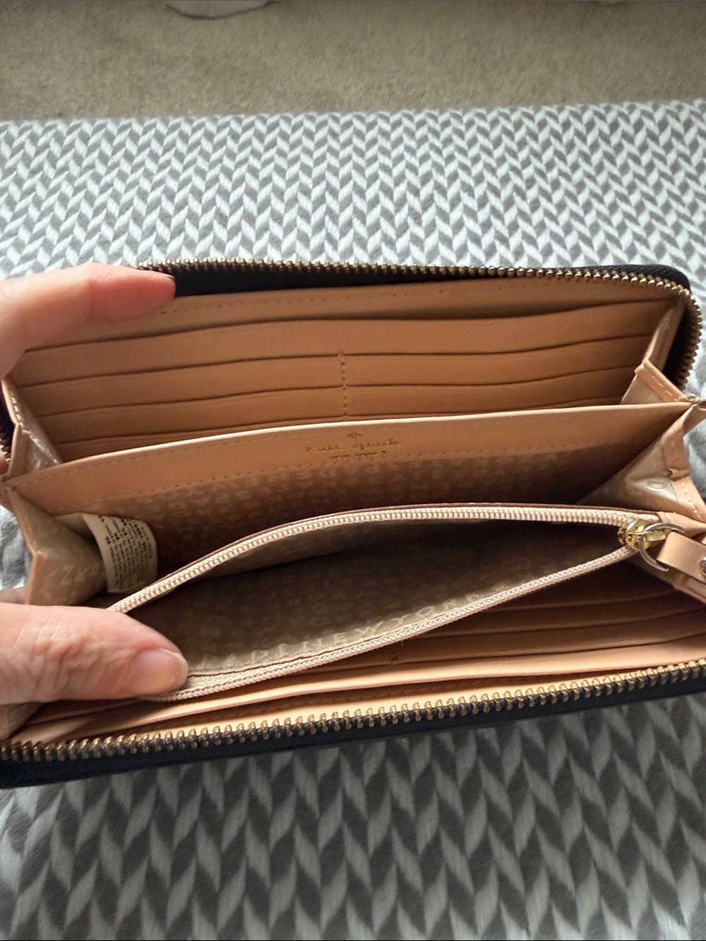 Kate spade Black Leather Zip Wallet - Picture 6 of 9